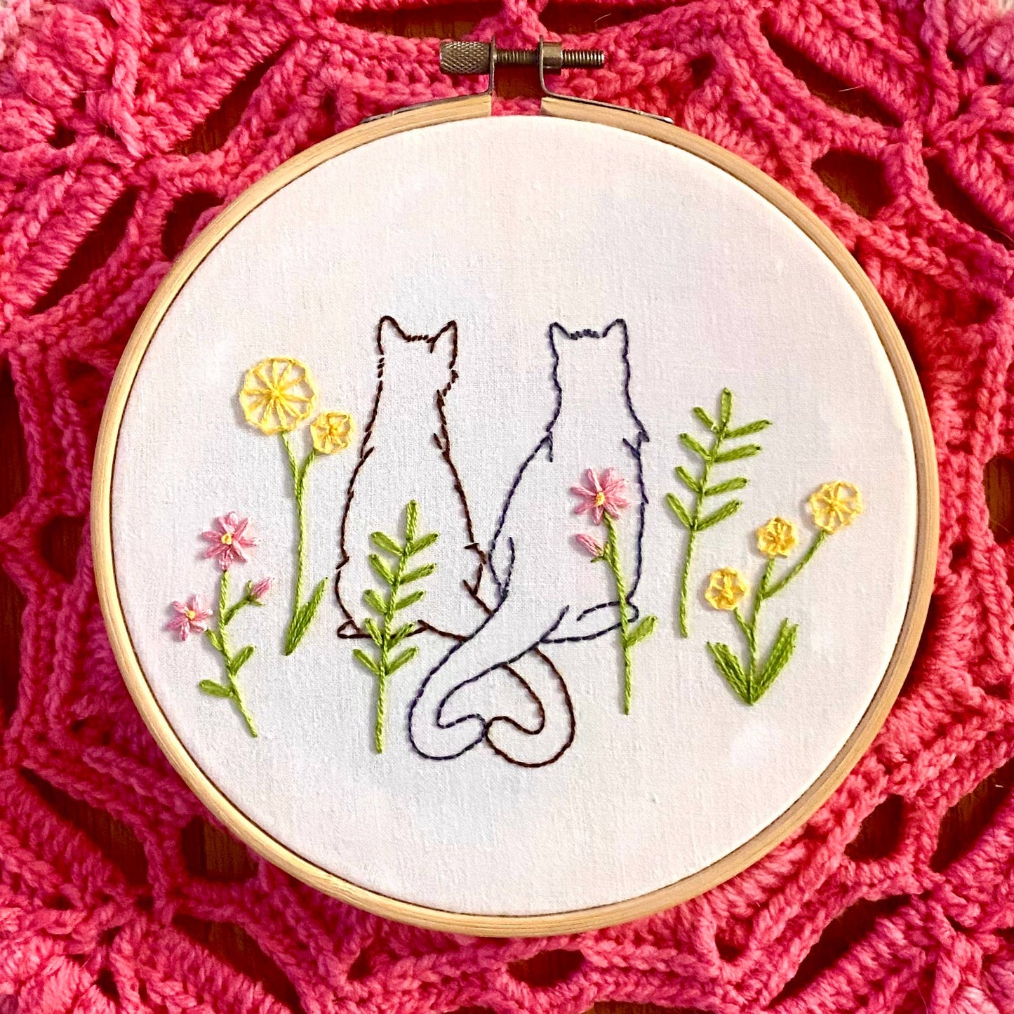 Purr of Heart Cat Embroidery Kit