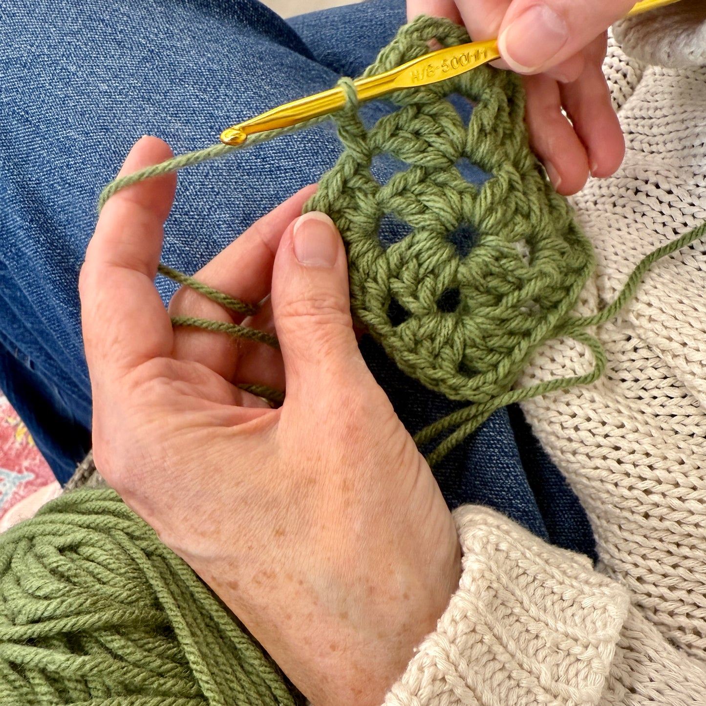 Crochet Granny Square 101 One on One