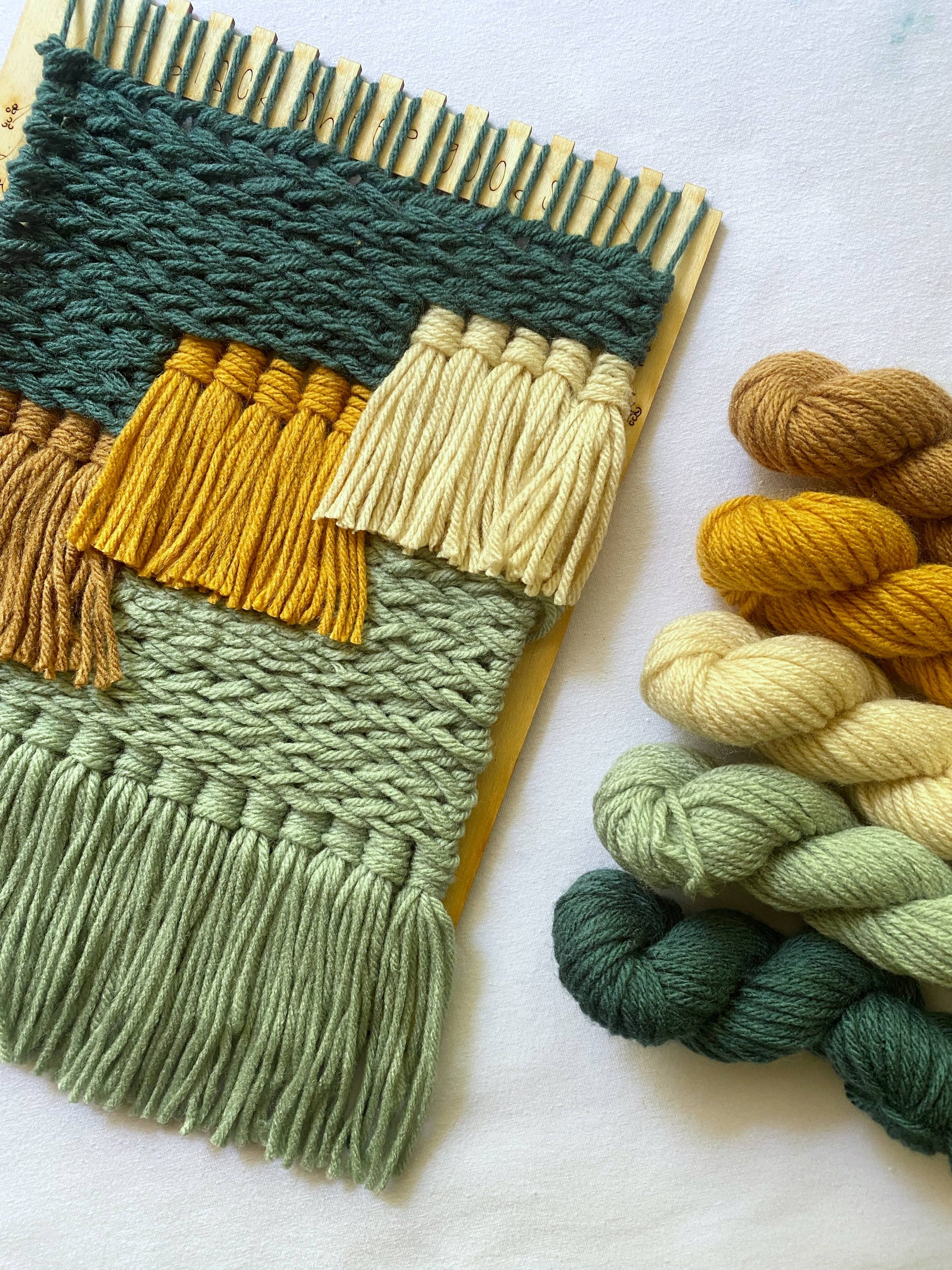 DIY Tapestry Weaving Kit for Beginners - Yarn & Fiber Crafts - SLOLife Studio & Mercantile