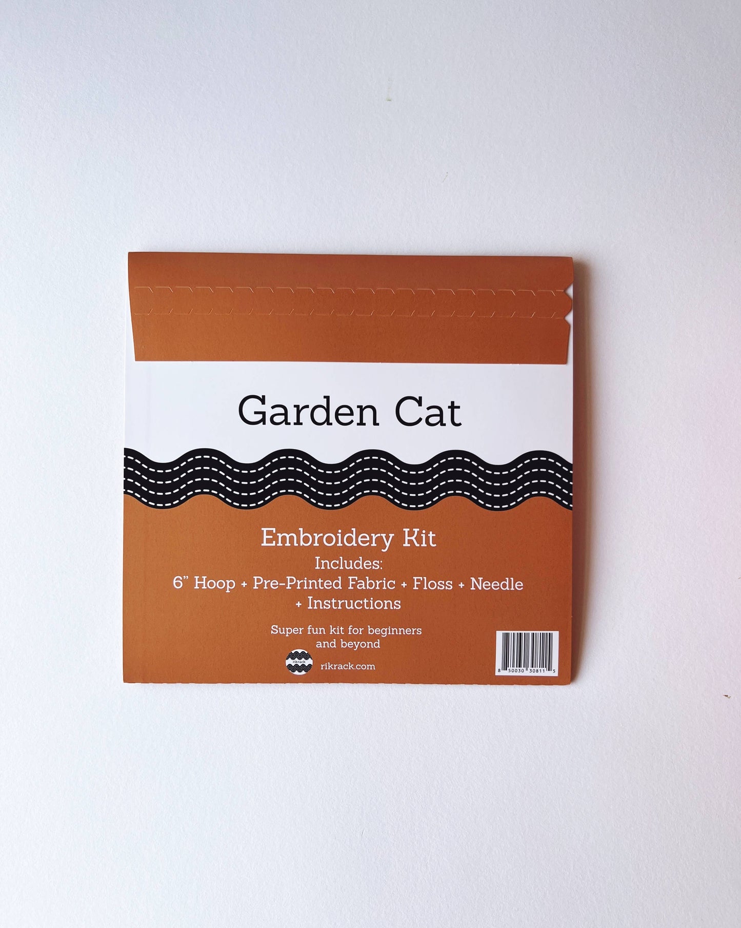 Garden Cat Embroidery Kit
