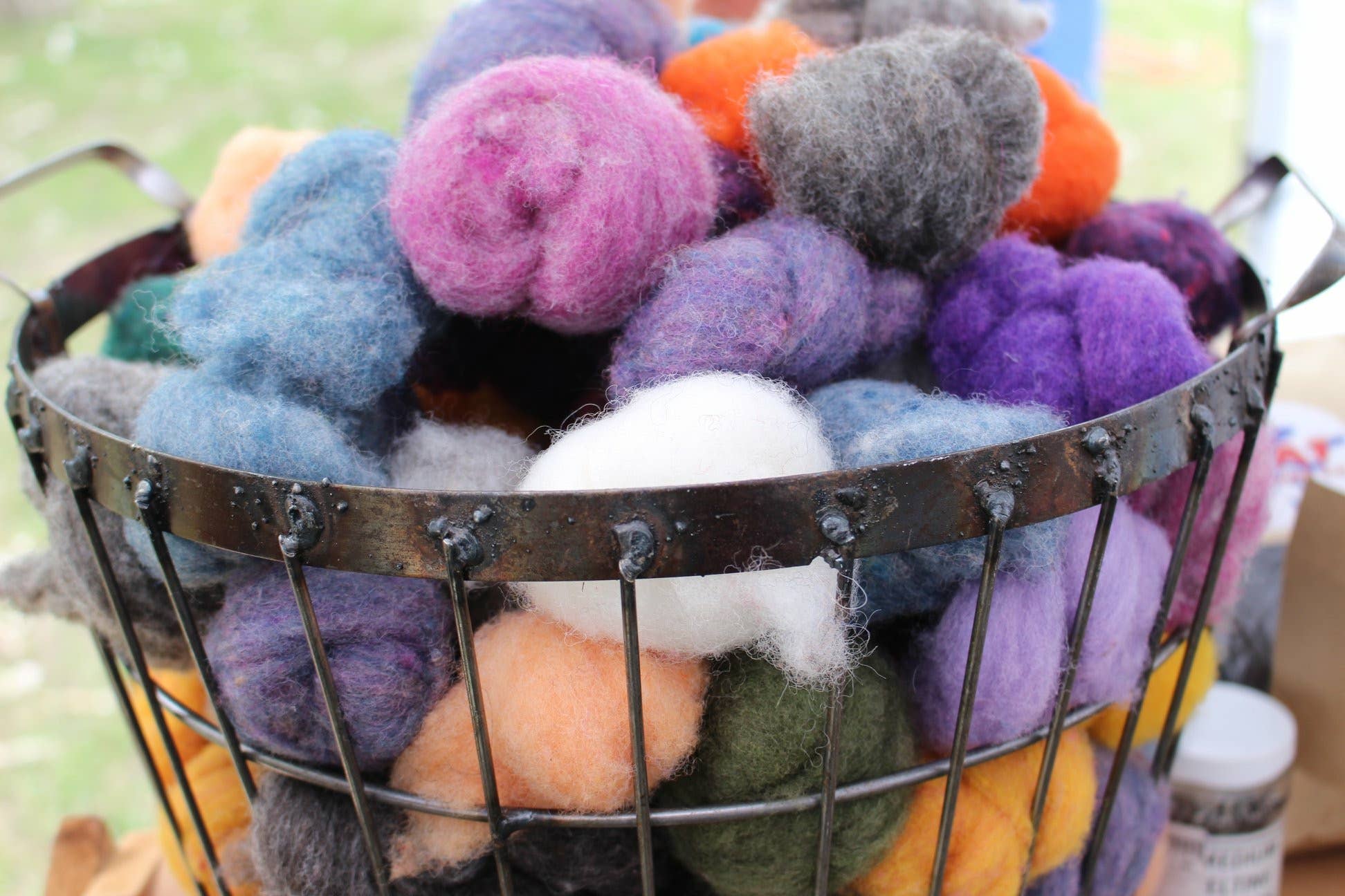 Needle Felting Wool 5 gram bits - SLOLife Studio & Mercantile