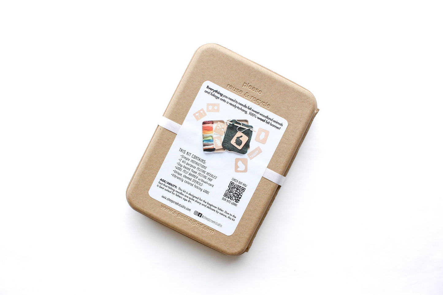 8"x8" Woodland Banner Felting Kit 