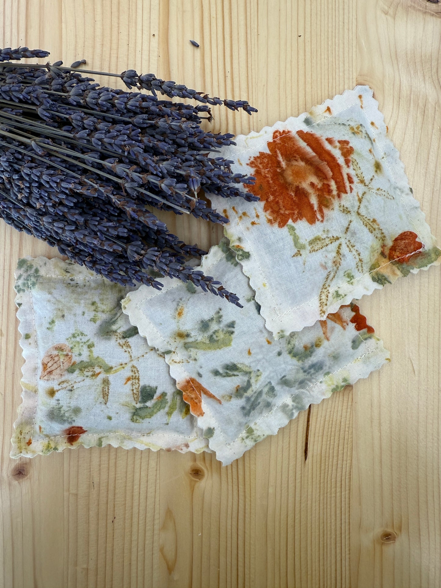 Craft Lab: Drop in Holiday Gift Making