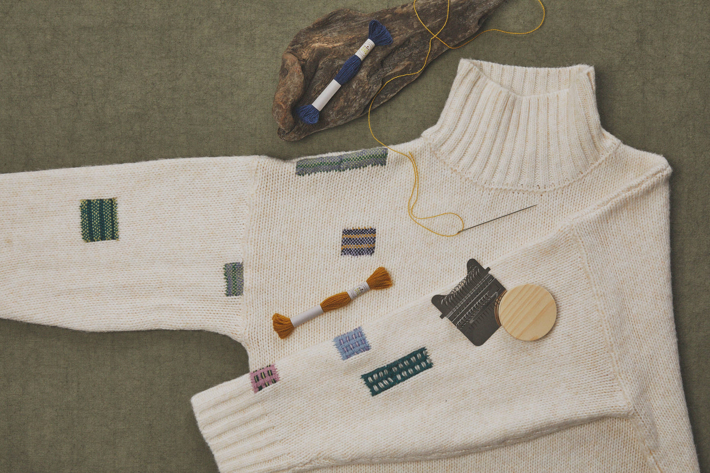 DMC Weaving Loom